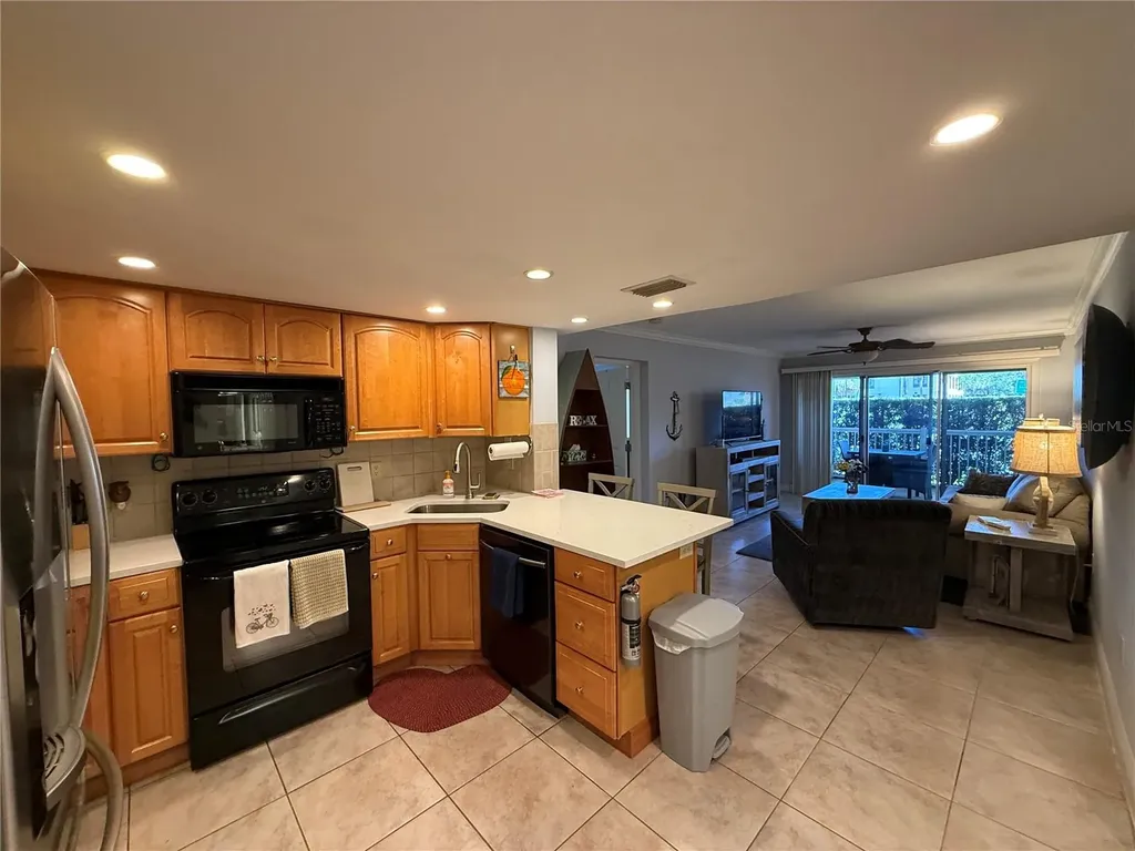 950 Broadway Dunedin FL 34698