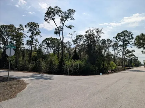 27399 N Twin Lakes Drive Punta Gorda FL 33955