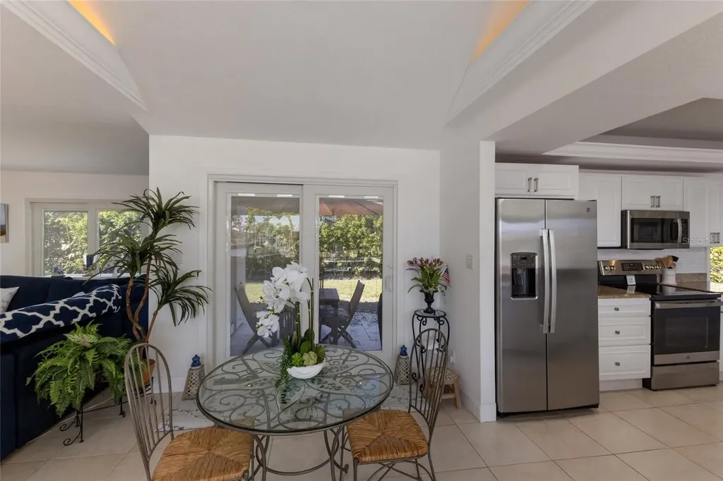 500 Halyard Lane Longboat Key FL 34228
