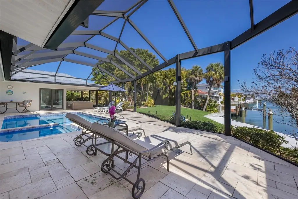 500 Halyard Lane Longboat Key FL 34228