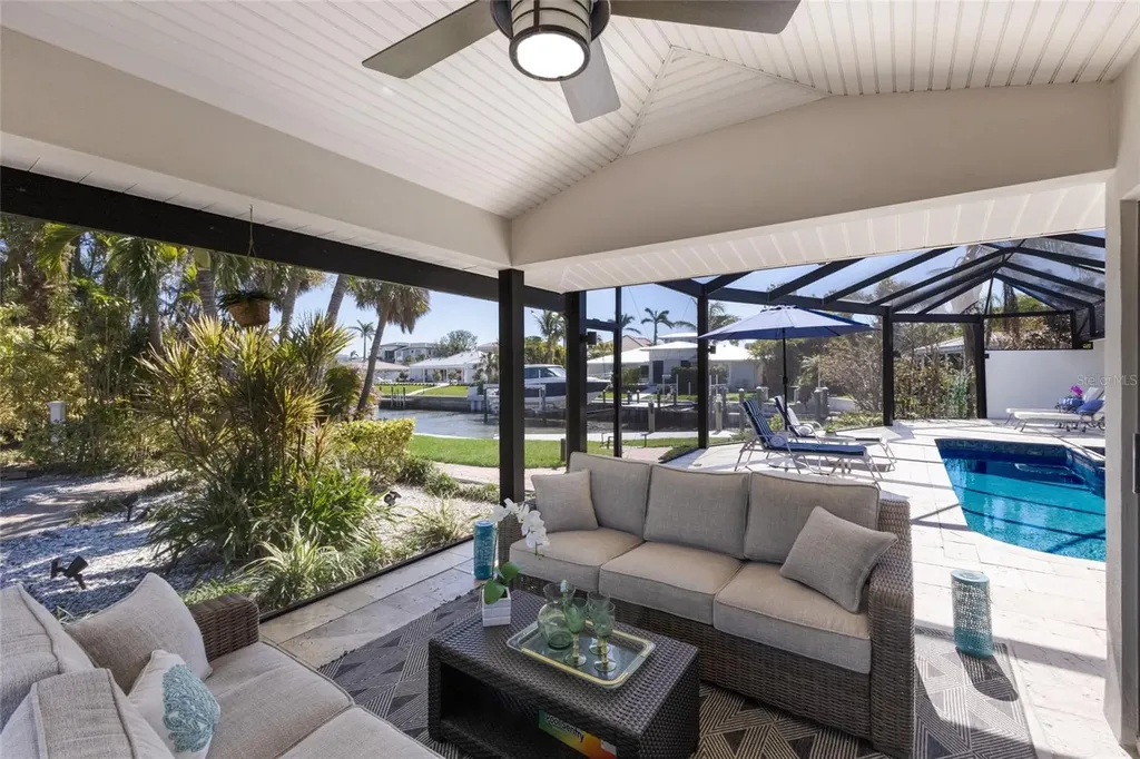 500 Halyard Lane Longboat Key FL 34228