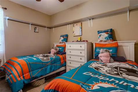 6803 Guilford Crest Drive Apollo Beach FL 33572