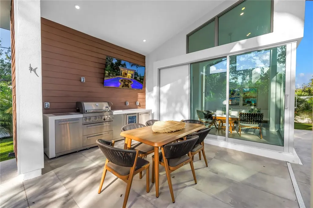 2564 Arlington Street Sarasota FL 34239