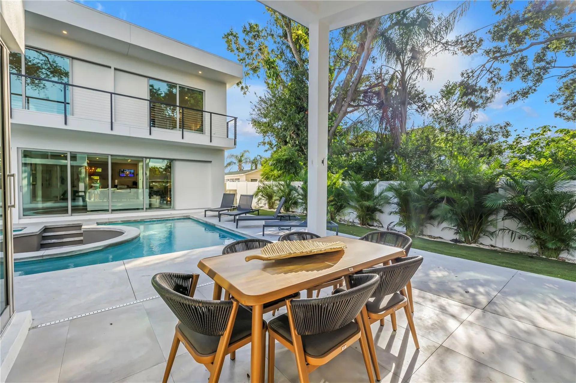 2564 Arlington Street Sarasota FL 34239