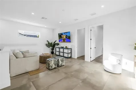 2564 Arlington Street Sarasota FL 34239