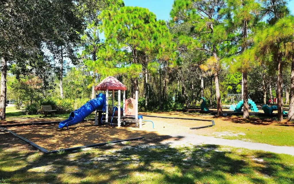 4140 Central Sarasota Parkway Sarasota FL 34238