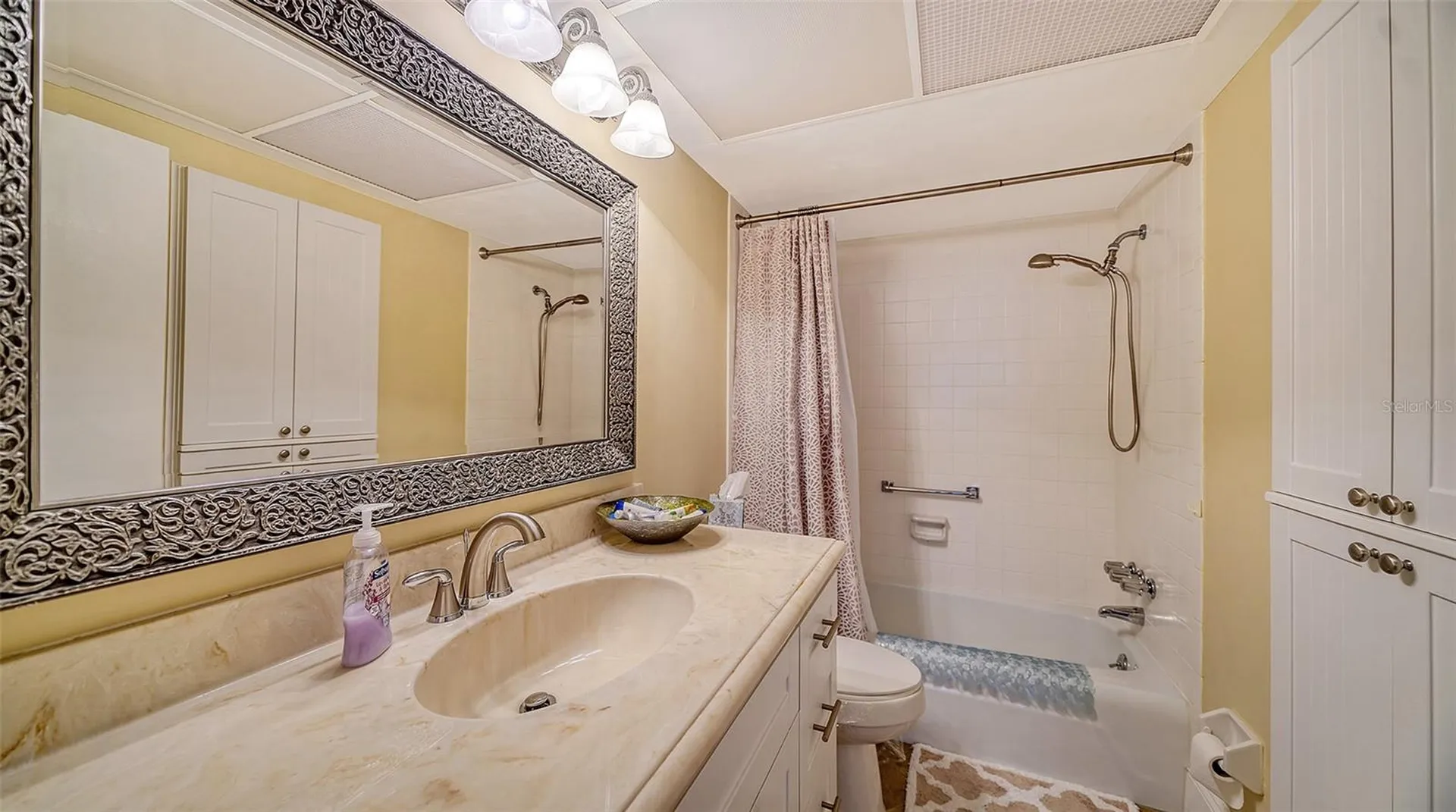 555 The Esplanade N Venice FL 34285