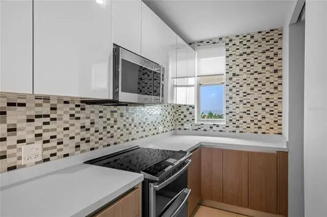 25 Munoz Rivera San Juan PR 00901
