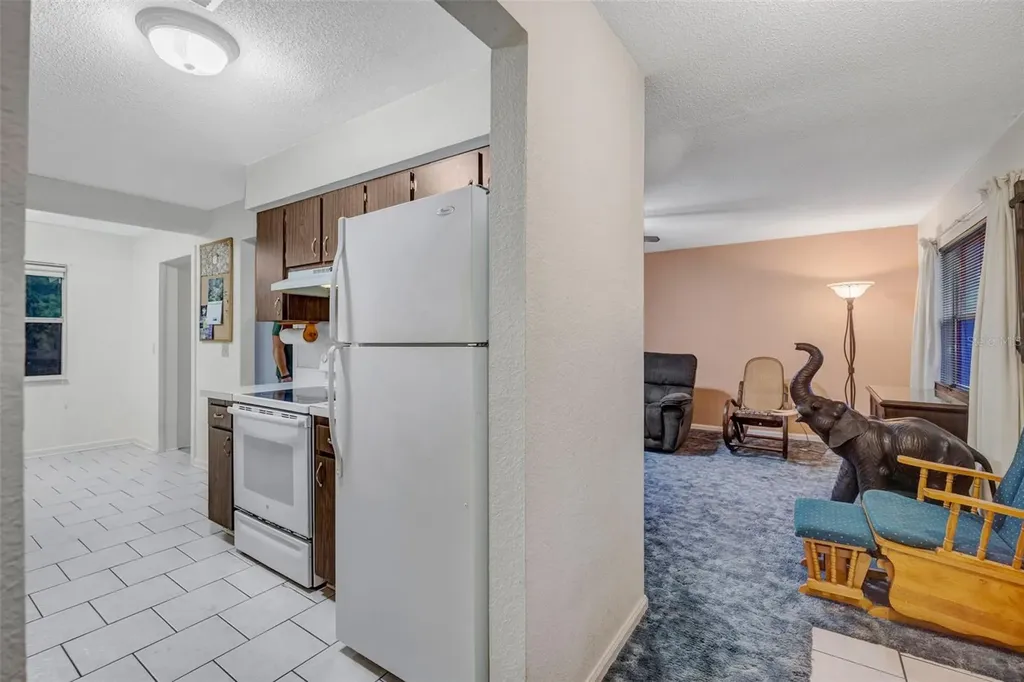 1201 N Palm Drive Plant City FL 33563