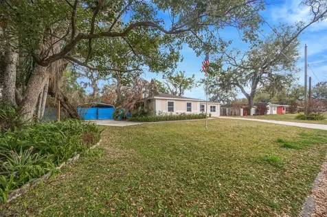 1201 N Palm Drive Plant City FL 33563