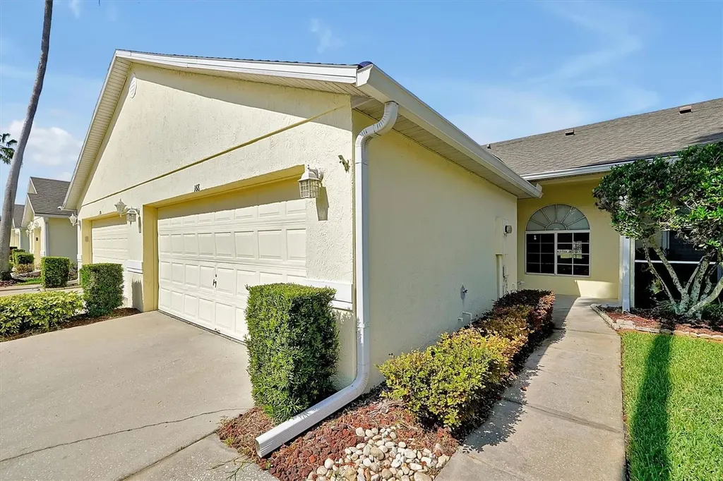 168 Club Villas Lane Kissimmee FL 34744