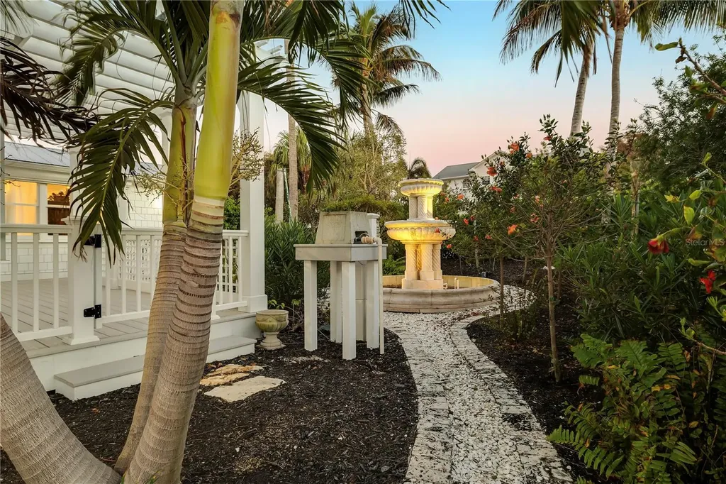 8241 Main Street Bokeelia FL 33922