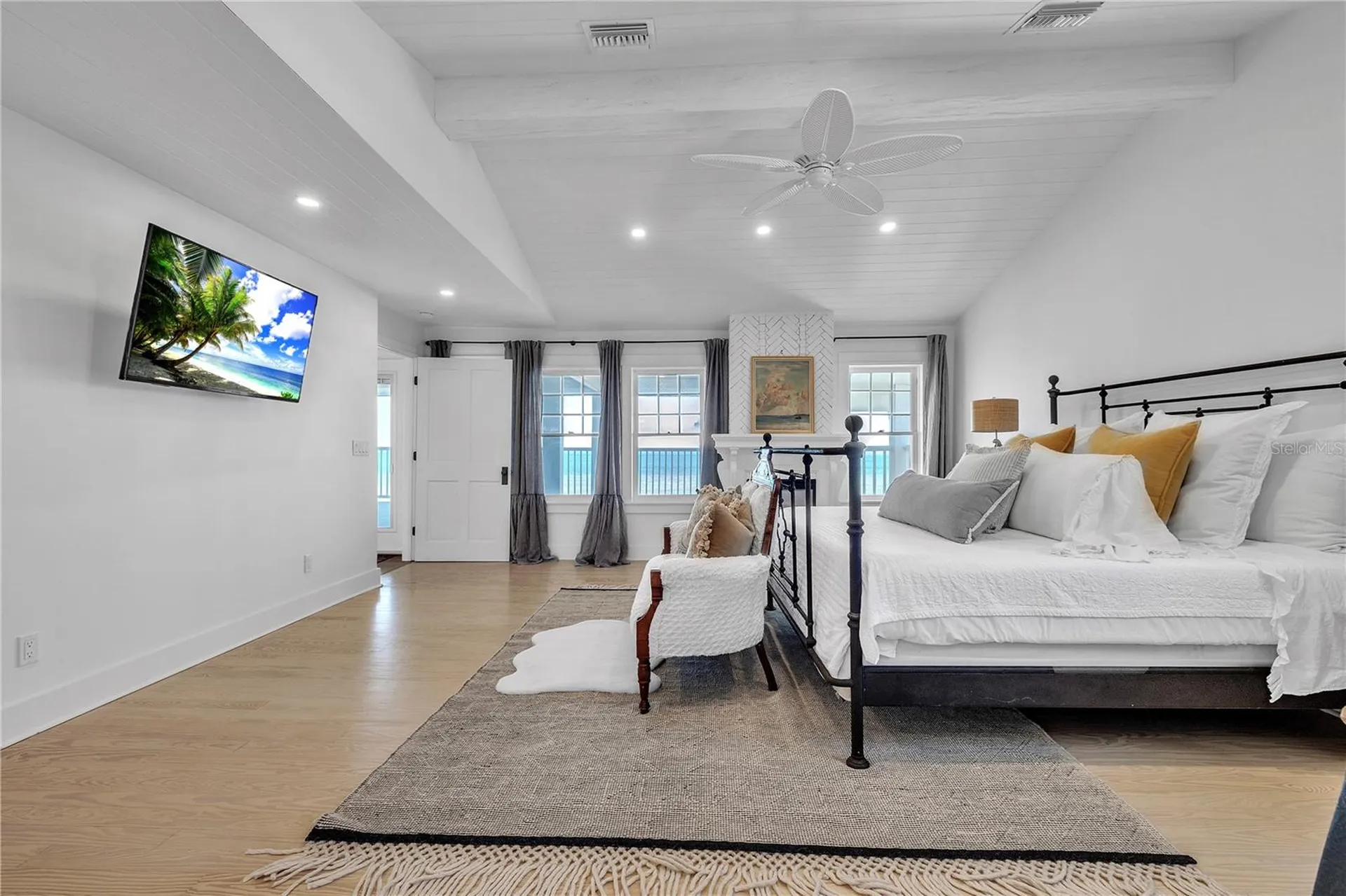 8241 Main Street Bokeelia FL 33922