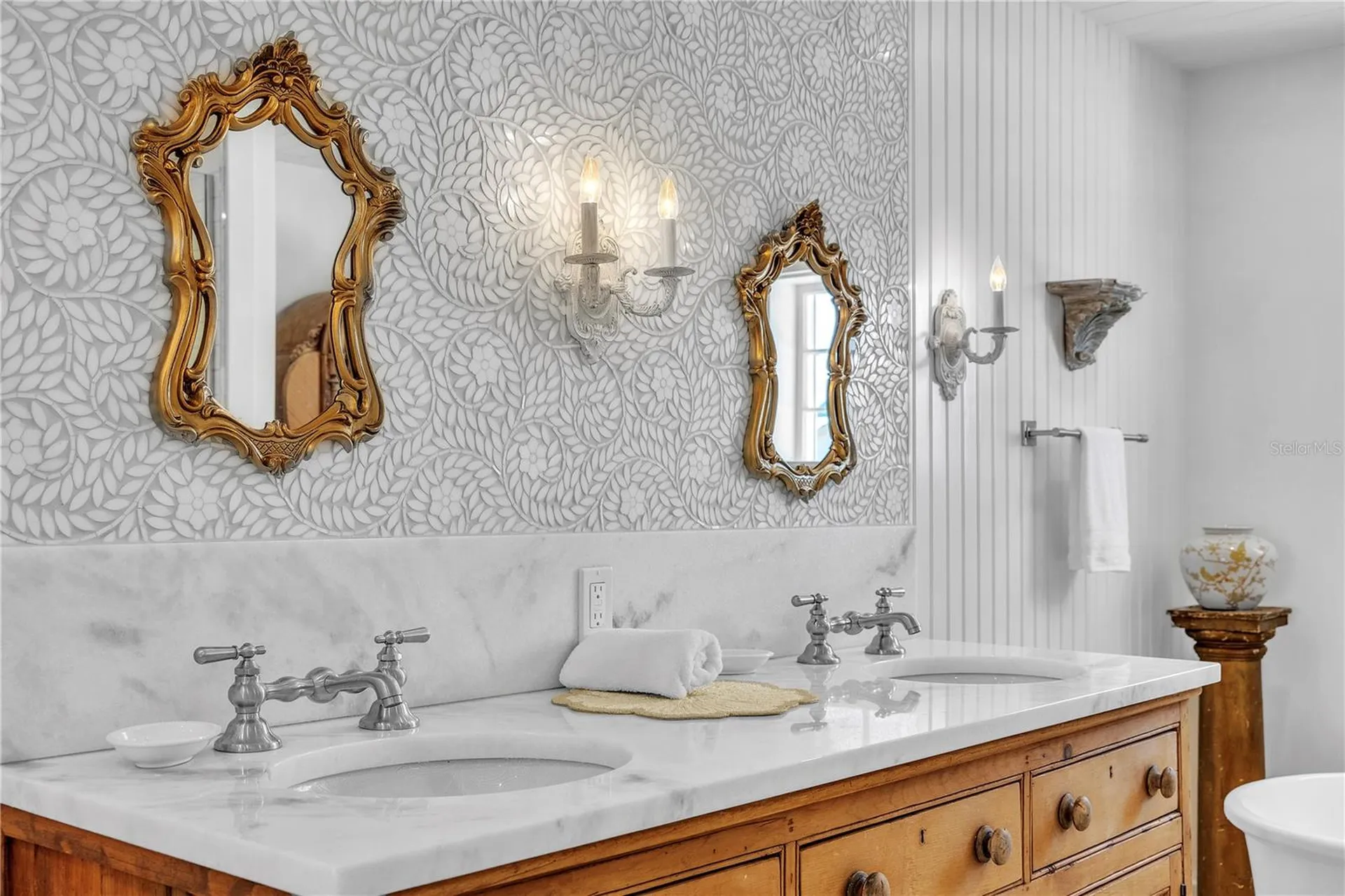 8241 Main Street Bokeelia FL 33922