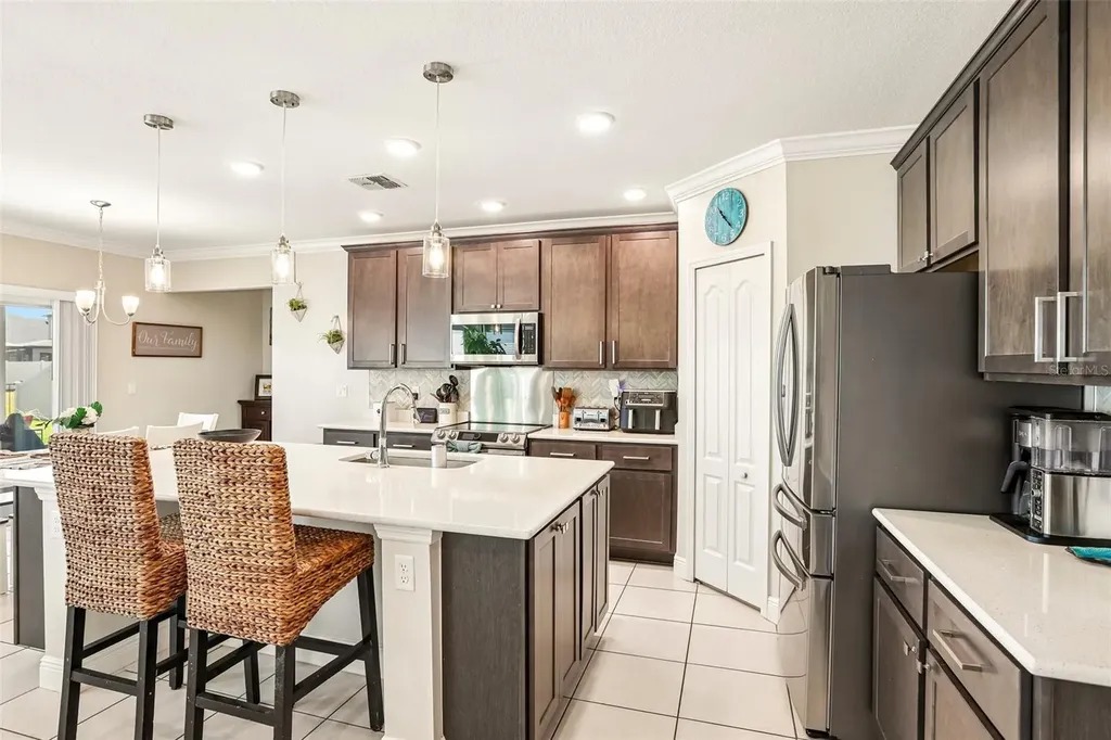 11218 June Briar Loop San Antonio FL 33576