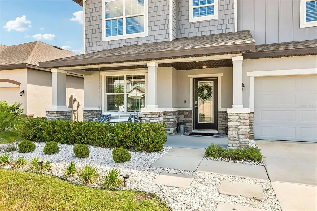 11218 June Briar Loop San Antonio FL 33576