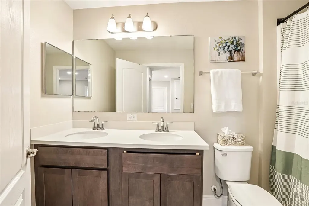 11218 June Briar Loop San Antonio FL 33576