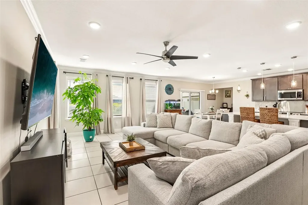 11218 June Briar Loop San Antonio FL 33576