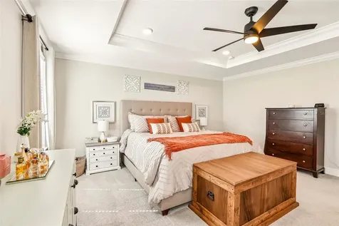 11218 June Briar Loop San Antonio FL 33576