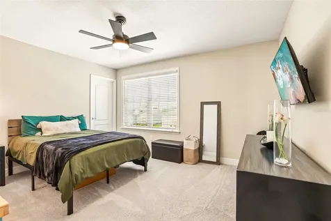 11218 June Briar Loop San Antonio FL 33576