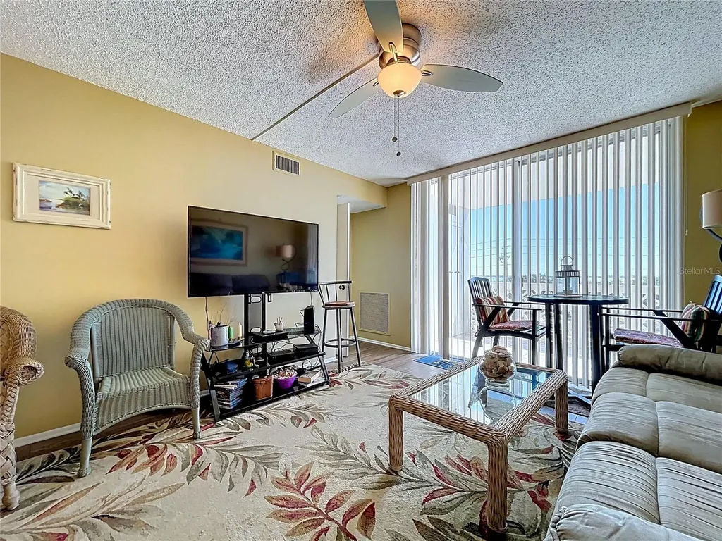 9 Forbes Place Dunedin FL 34698