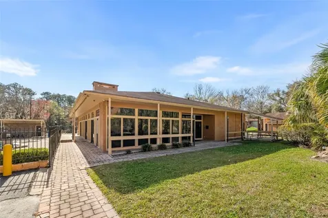 1810 NW 23 Boulevard Gainesville FL 32605