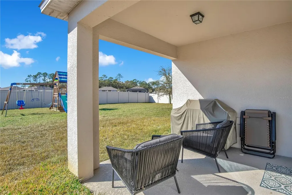 332 Nowell Loop Deland FL 32724