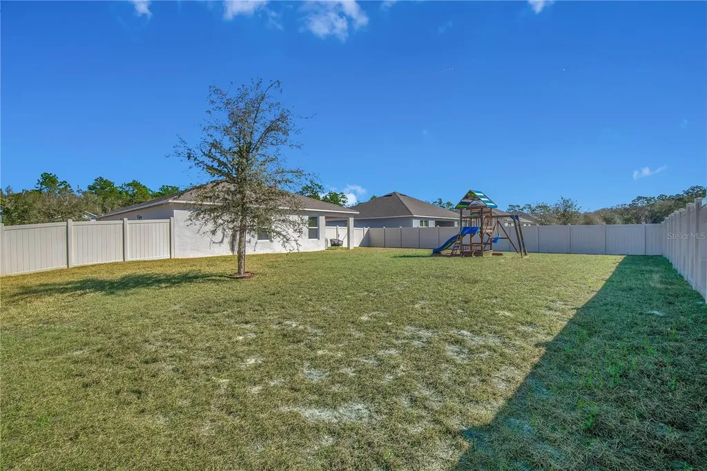 332 Nowell Loop Deland FL 32724