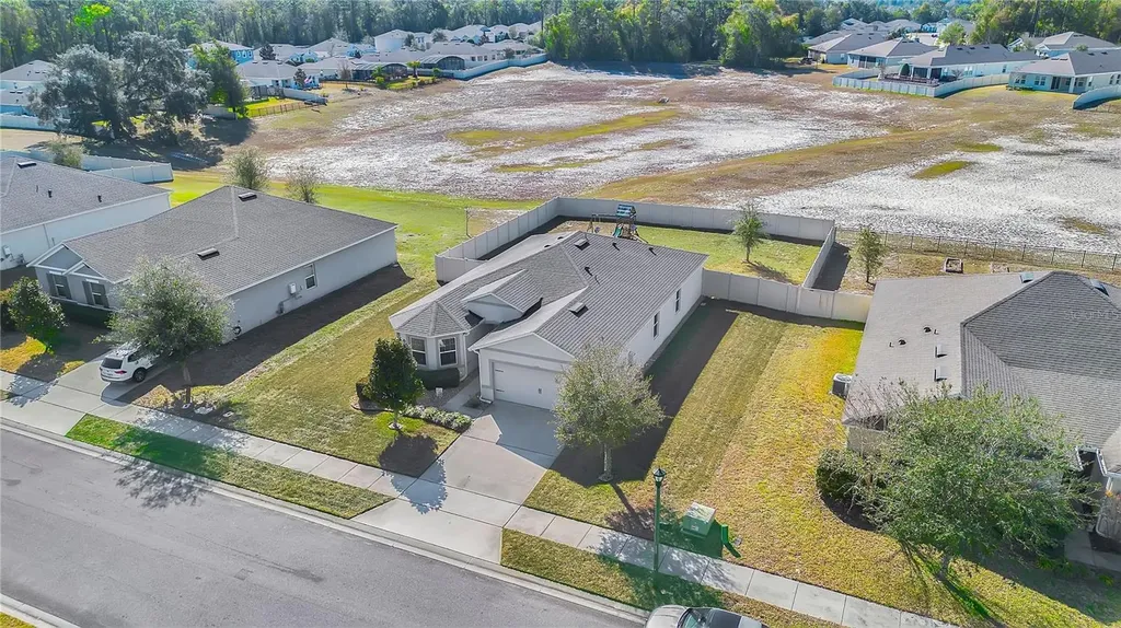 332 Nowell Loop Deland FL 32724