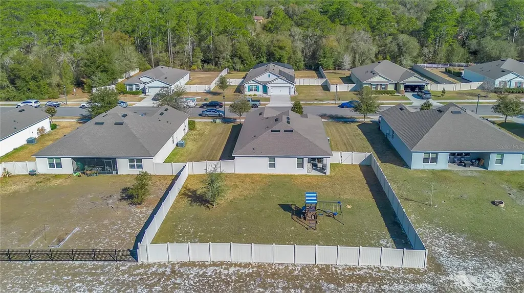 332 Nowell Loop Deland FL 32724