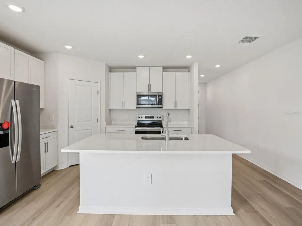 10420 Abundance Grove Way Parrish FL 34219