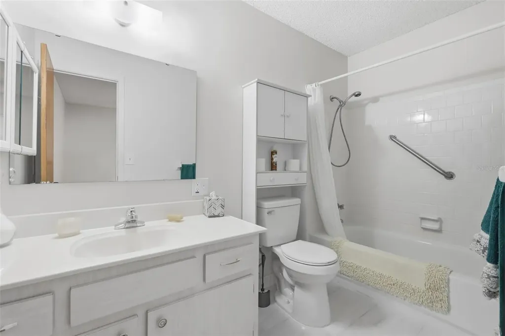 151 N Hill Avenue Deland FL 32724
