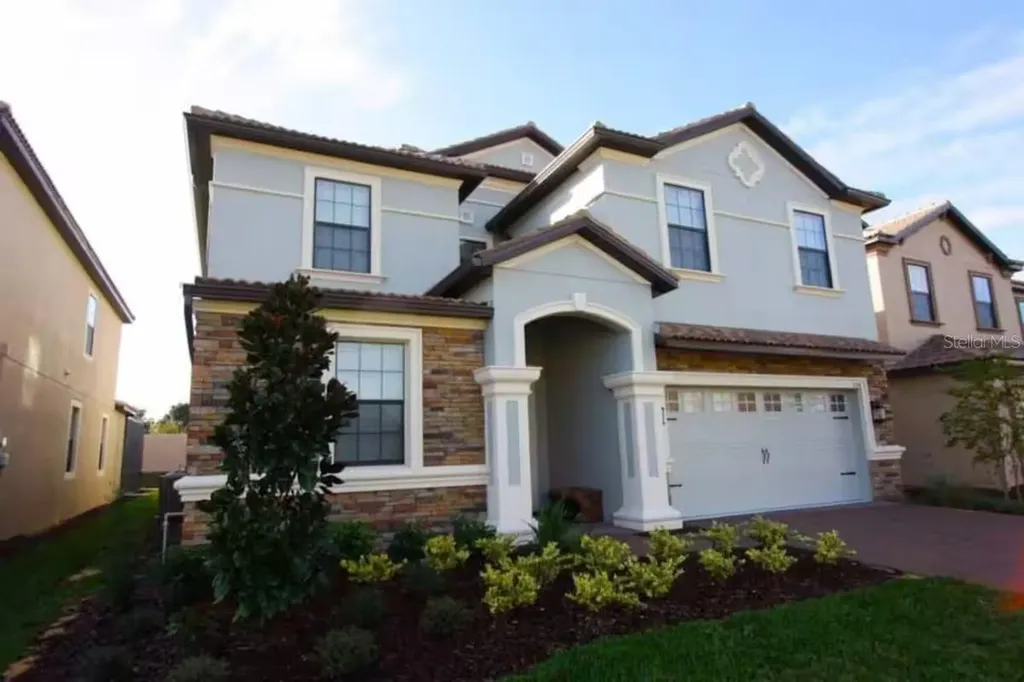 1524 Moon Valley Drive Davenport FL 33896