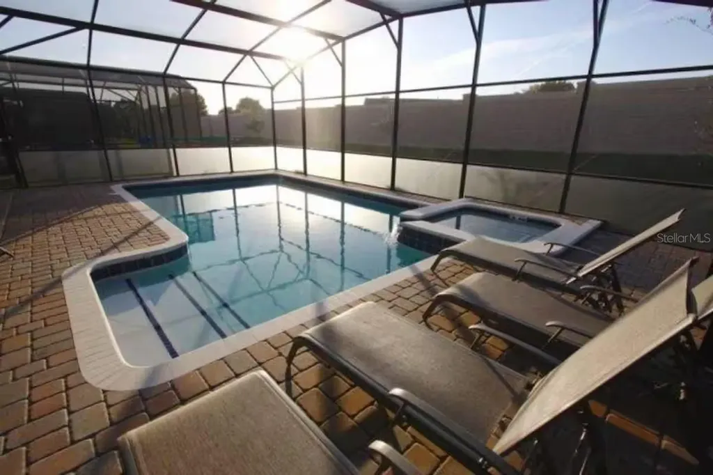1524 Moon Valley Drive Davenport FL 33896