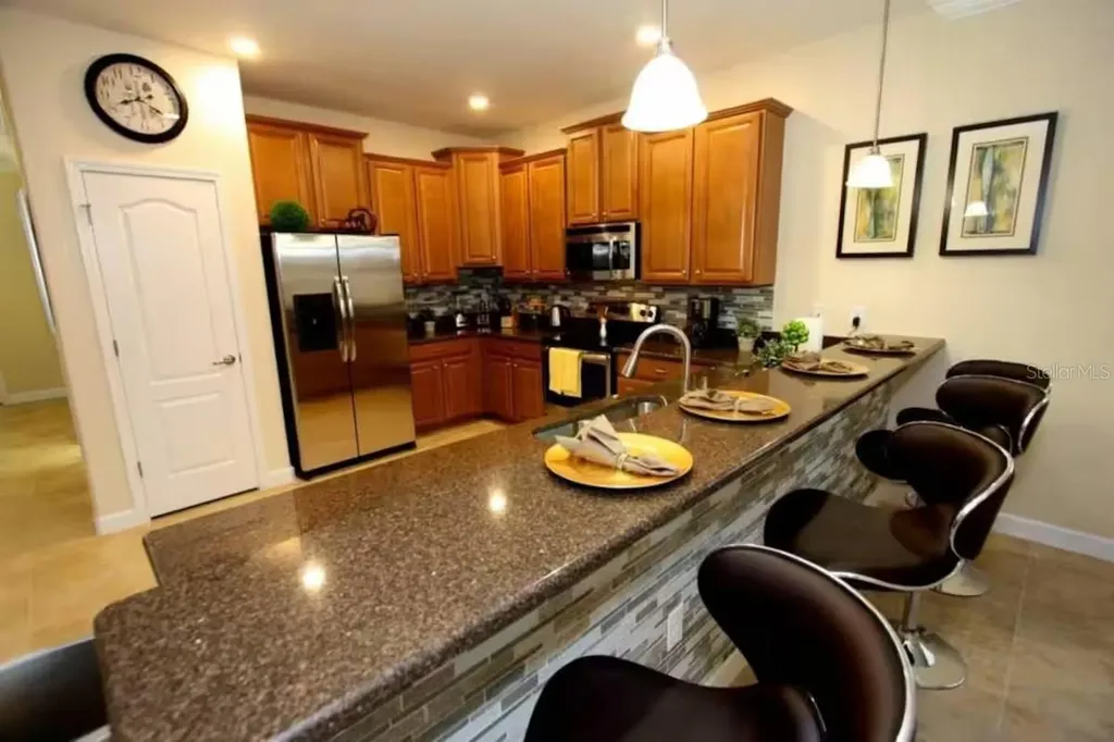1524 Moon Valley Drive Davenport FL 33896