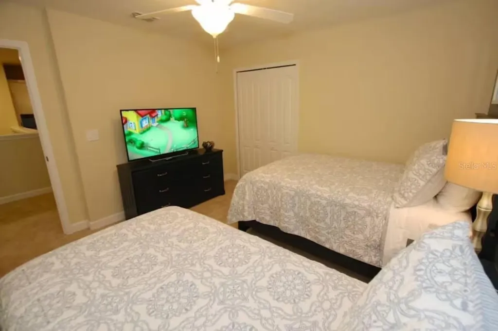 1524 Moon Valley Drive Davenport FL 33896