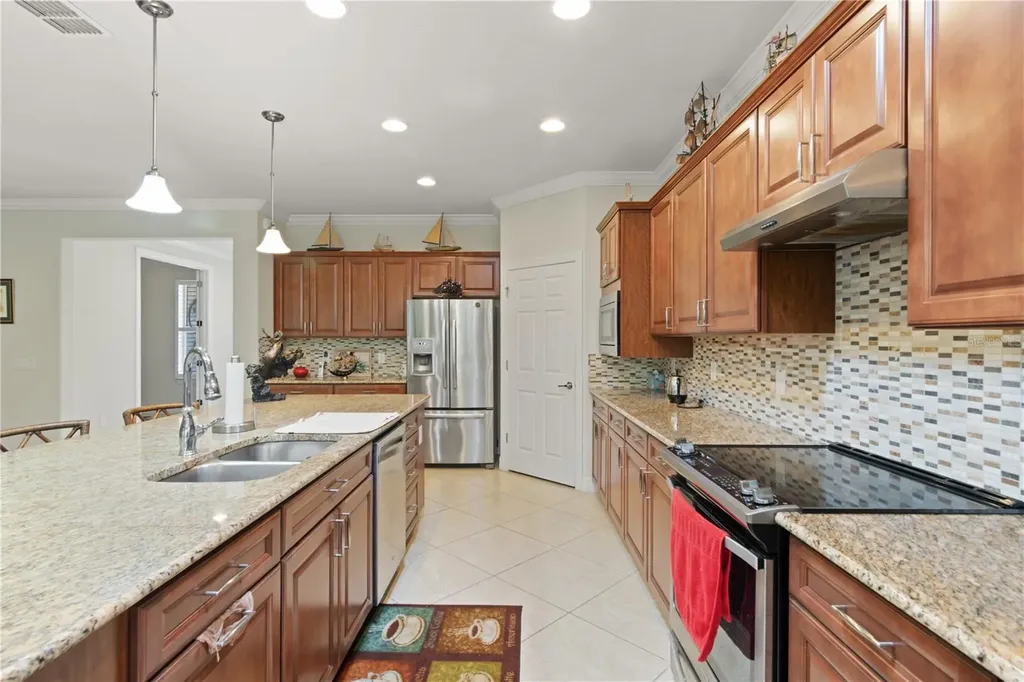 9761 SW 74th Place Ocala FL 34481