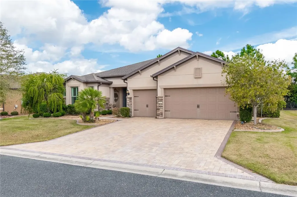 9761 SW 74th Place Ocala FL 34481