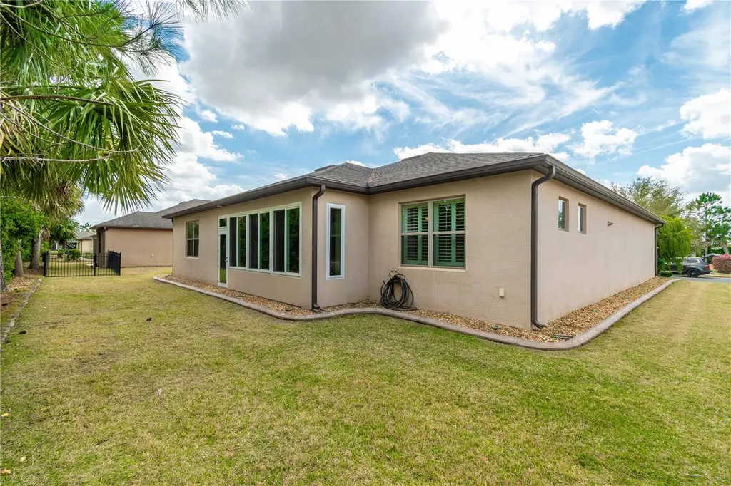 9761 SW 74th Place Ocala FL 34481