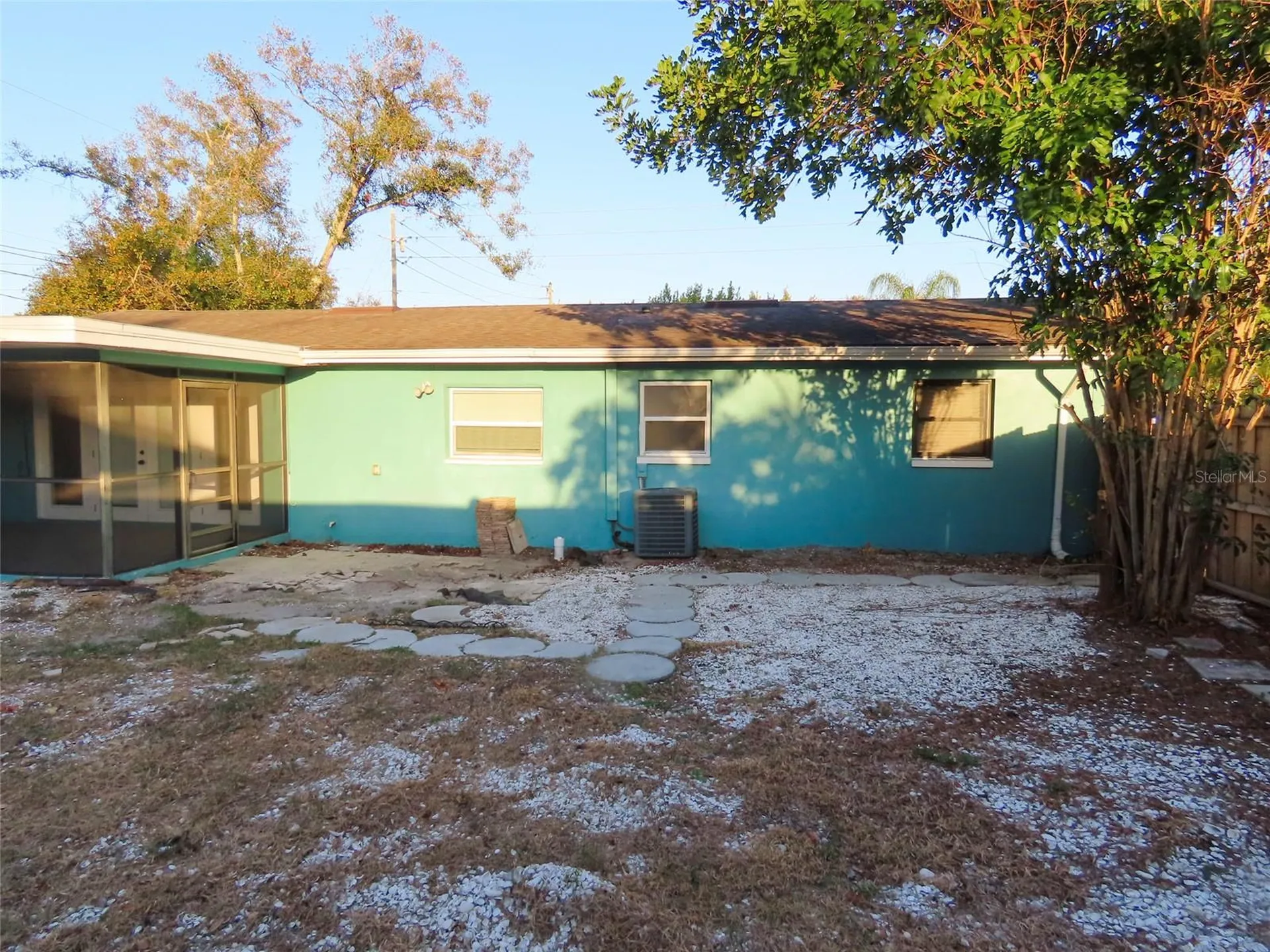 1798 Faulds Road N Clearwater FL 33756