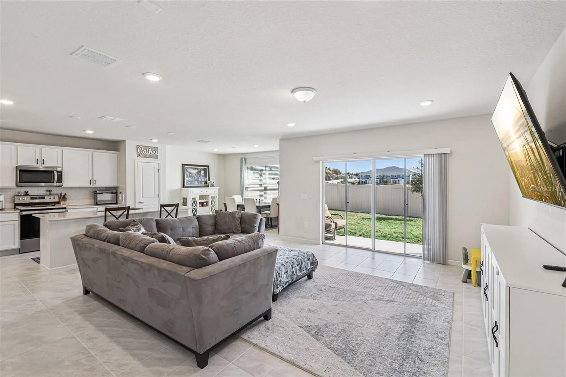 2210 Lovely Lane Davenport FL 33896