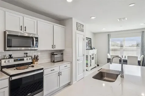 2210 Lovely Lane Davenport FL 33896