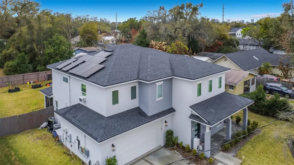 2720 S Shine Avenue Orlando FL 32806