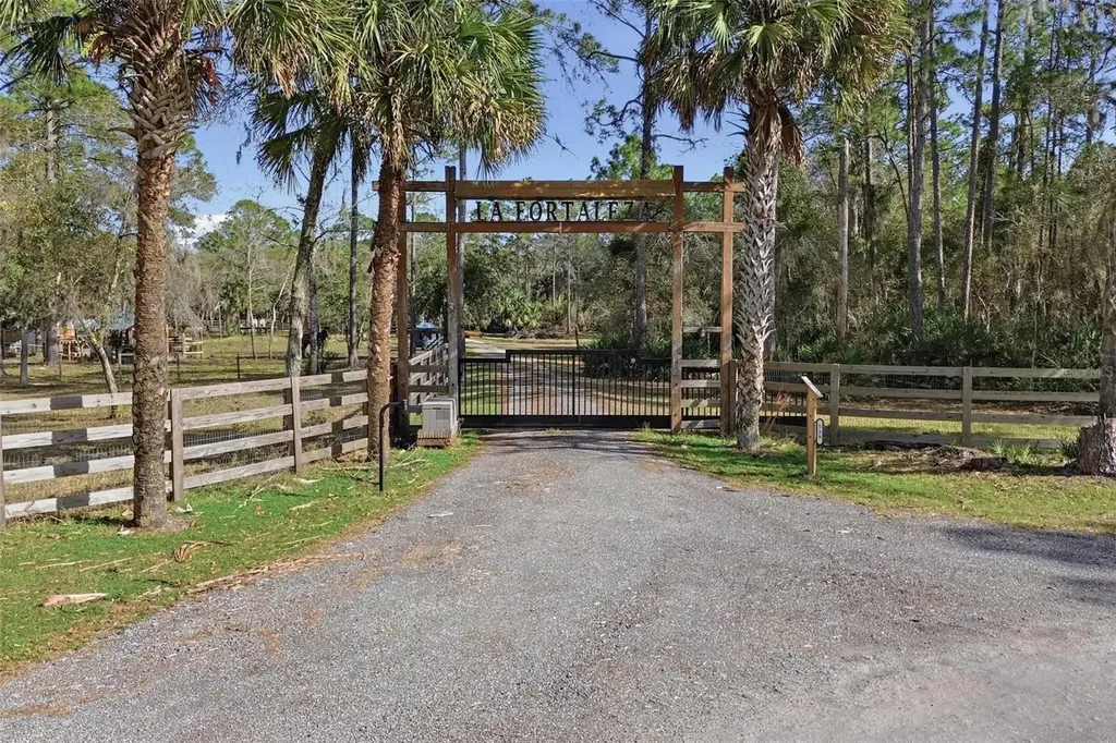 539 Tabatha Drive Osteen FL 32764