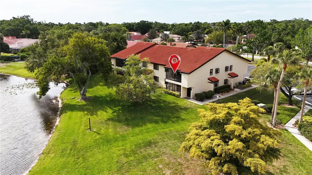 5654 Gardens Drive Sarasota FL 34243