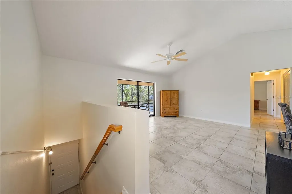 5654 Gardens Drive Sarasota FL 34243