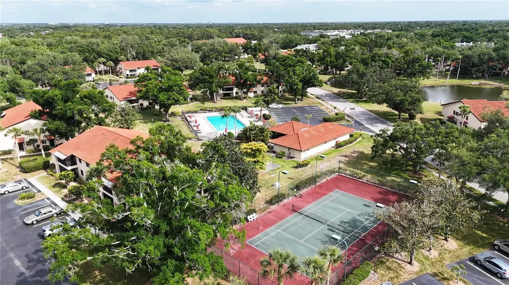 5654 Gardens Drive Sarasota FL 34243