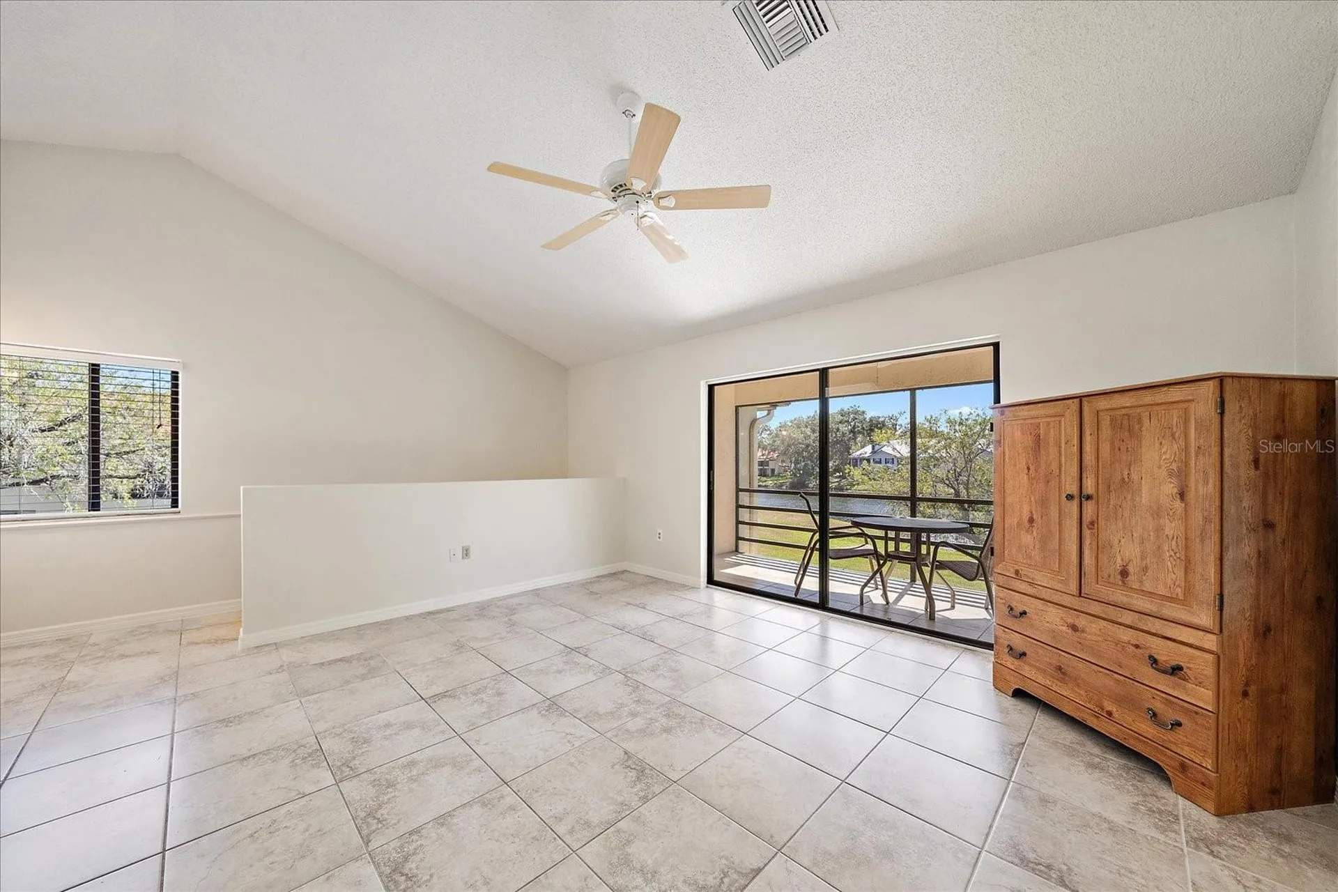 5654 Gardens Drive Sarasota FL 34243