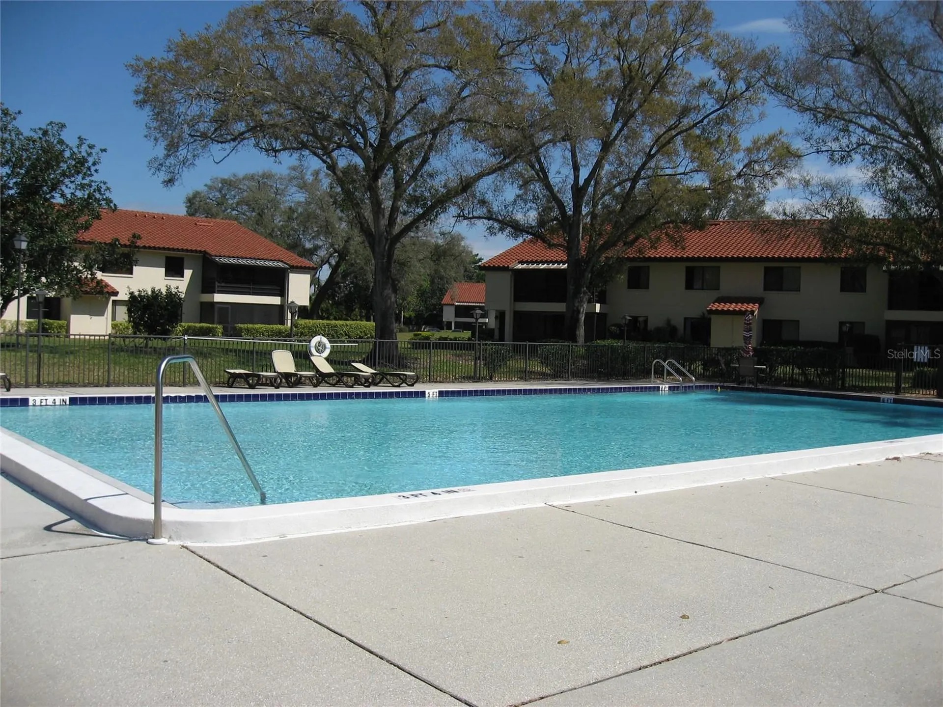 5654 Gardens Drive Sarasota FL 34243