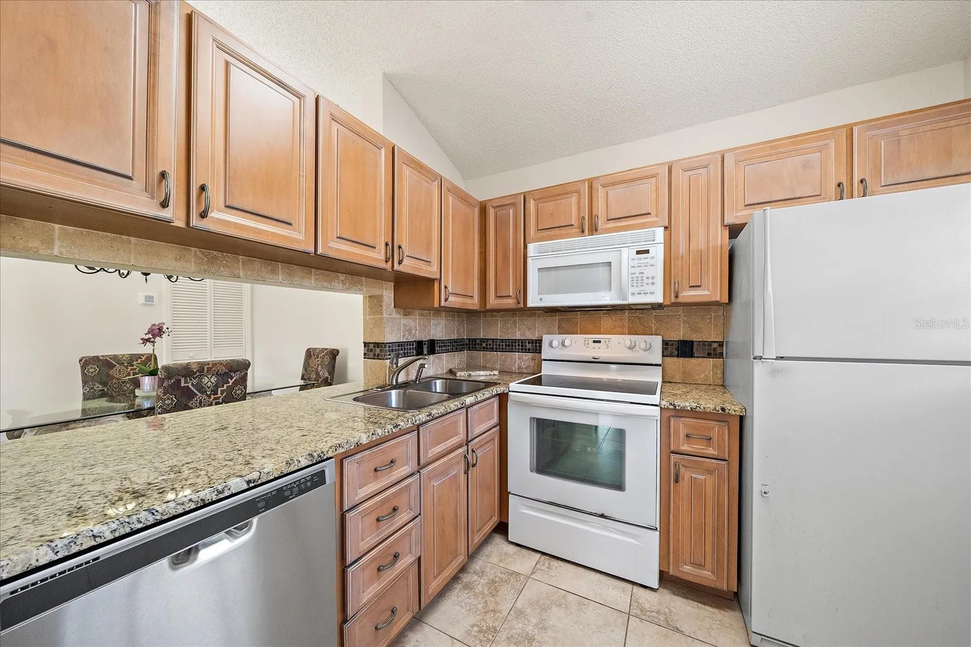 5654 Gardens Drive Sarasota FL 34243
